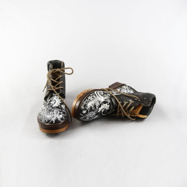 PERSIAN PAISLEY HAND-PAINTED LEATHER BOOTS