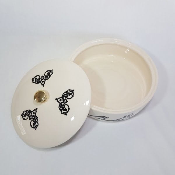 Calligraphy Art Serving Bowl with Lid