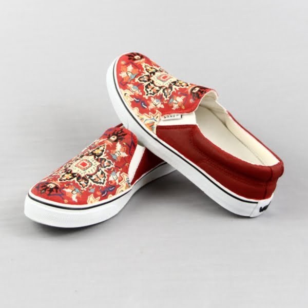 Hand-Painted Carpet Pattern Casual Shoes