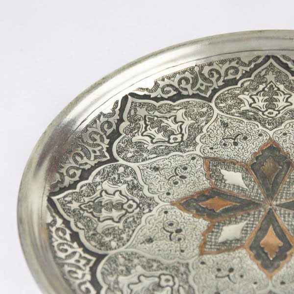 Flower Shah Abbasi Ghalam Zani Plate 25cm