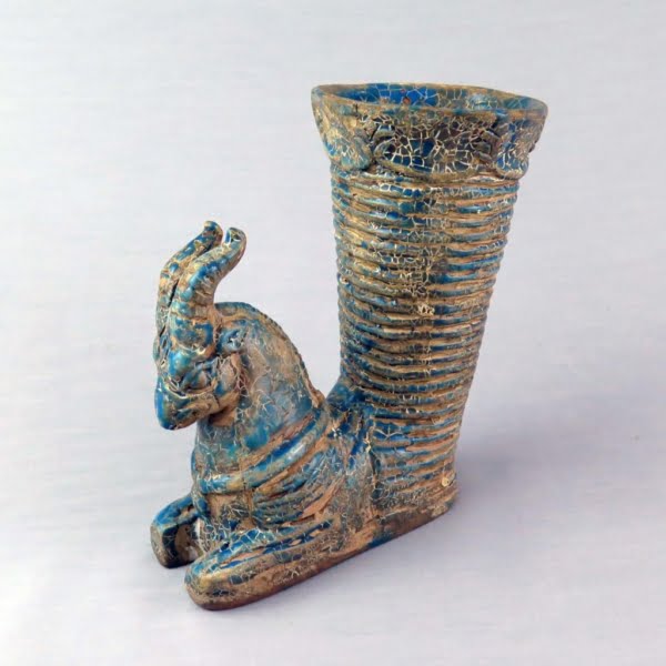 Persian Lion Rhyton Lion Cup