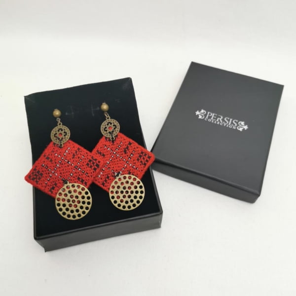 CARMINE EMBROIDERY EARRINGS