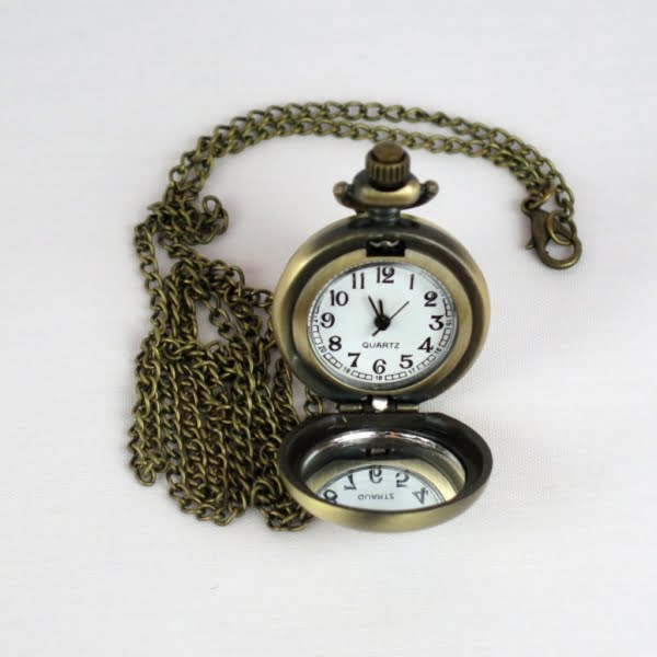 NECKLACE WATCH