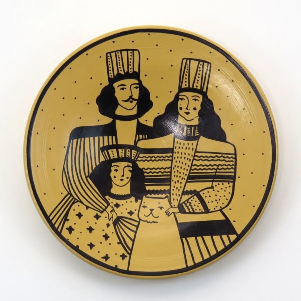 Persis Family , 30cm Hand Painted Decorative Ceramic Plate