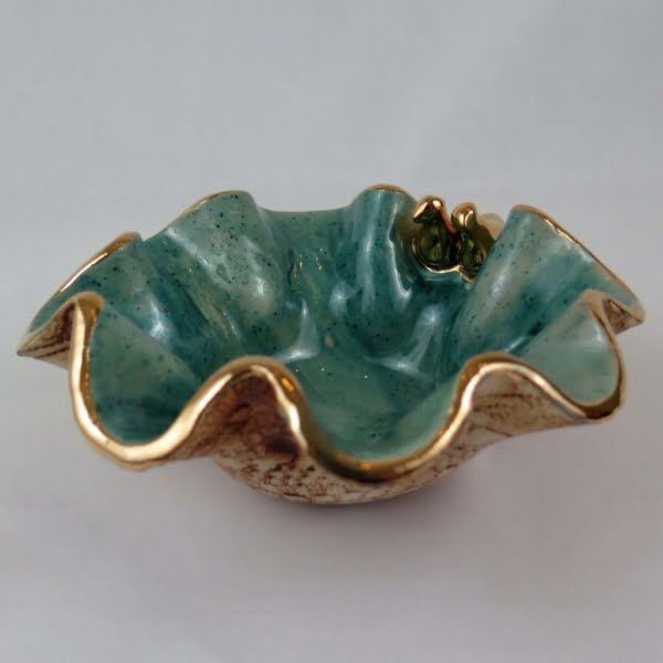 Golden Birds Handmade Pottery Bowl 21cm