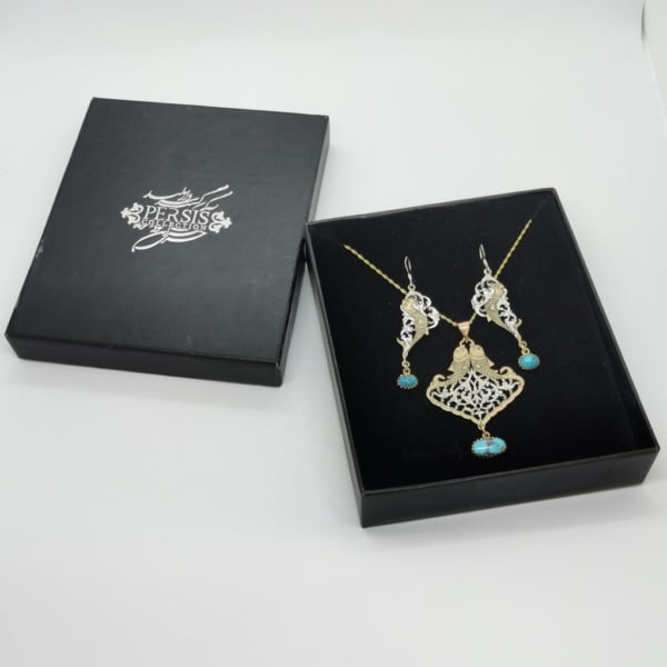 PERSIAN TURQUOISE ENGRAVED JEWELLERY SET