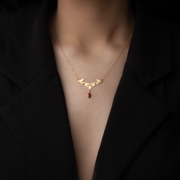 18k Two Birds Gold Necklace
