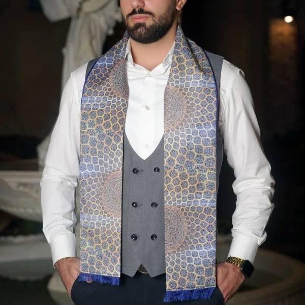 Isfahan Heritage Neck Scarf