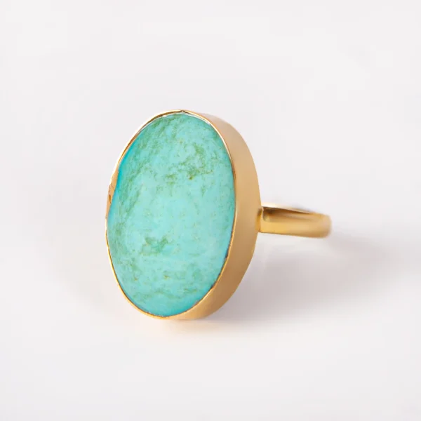 Luxury 18K Gold and Neshabur Turquoise Ring