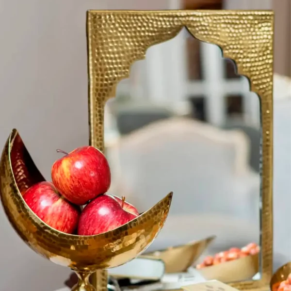 Persian Nowruz Haft-Seen Set – Handcrafted Brass-Plated Copper with Mihrab Mirror